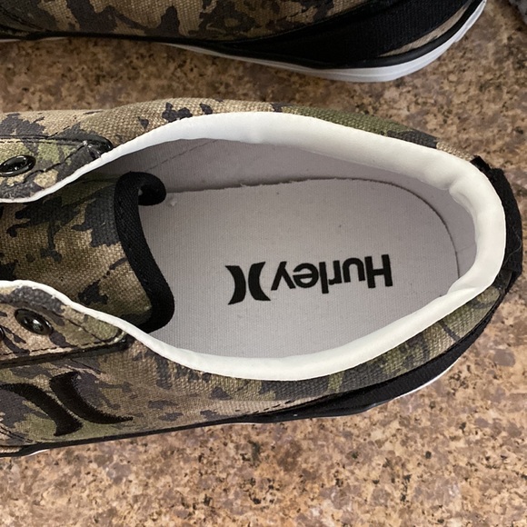 NWT Hurley Kayo Lace Up Sneakers Shoe Camo and Black Men’s 10.5 M - Picture 5 of 15